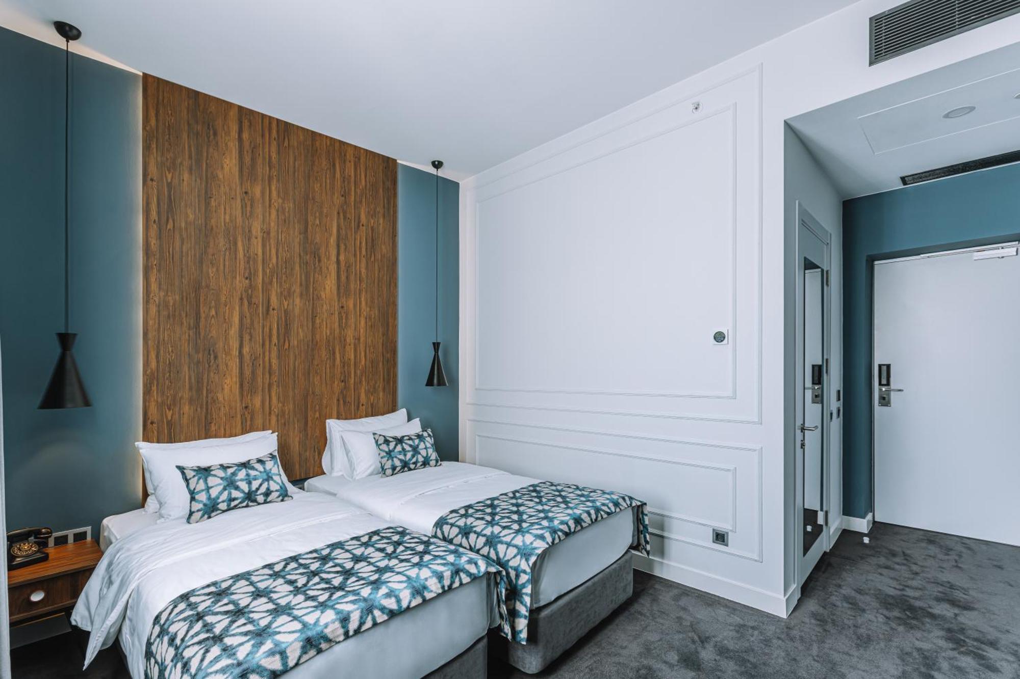 Hotel Twenties Tbilisi - Stay & Dine Exterior foto